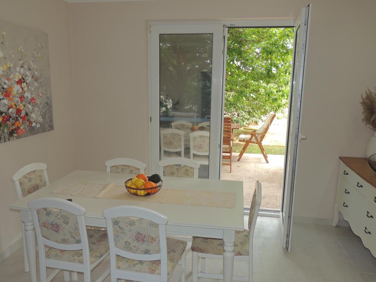Apartment Ferara Betina  Luaran gambar