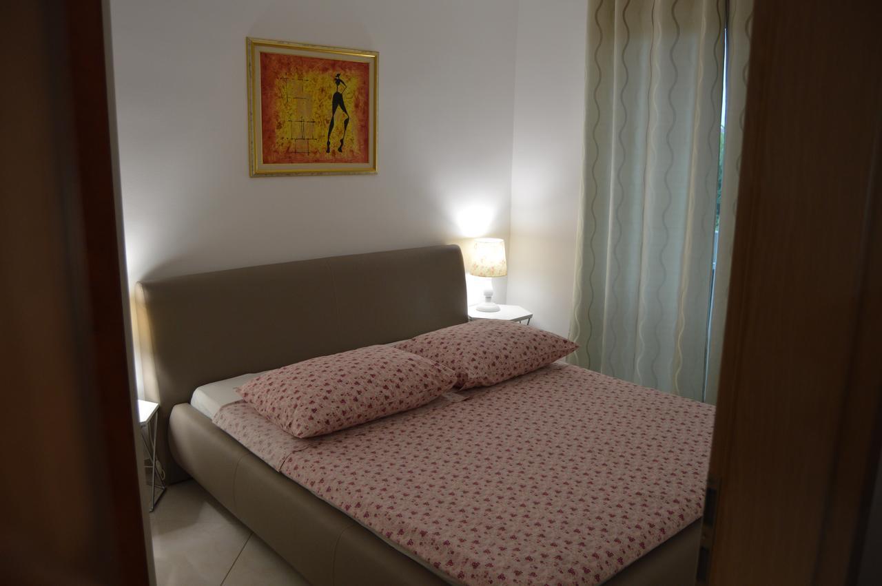 Apartment Ferara Betina  Luaran gambar